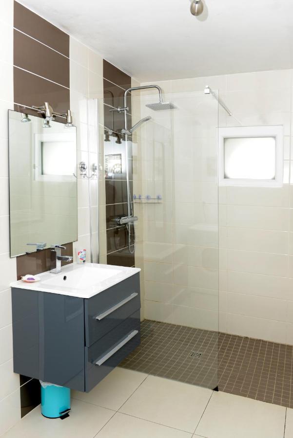La Corderie Du Lude Apartment Granville Bagian luar foto